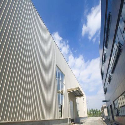 อาคารกรอบเหล็กทันสมัยขนาด 6 - 30 มิลลิเมตร