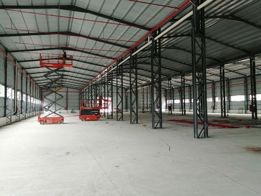 โครงสร้างสแตนเลสเรือนโกดัง Pre-engineered