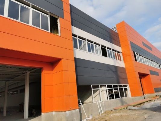 โรงงานงานโครงสร้างเหล็กหนักแบบ Prefab พร้อมโครงสร้างโครงการงานเหล็กแบบยืดหยุ่น