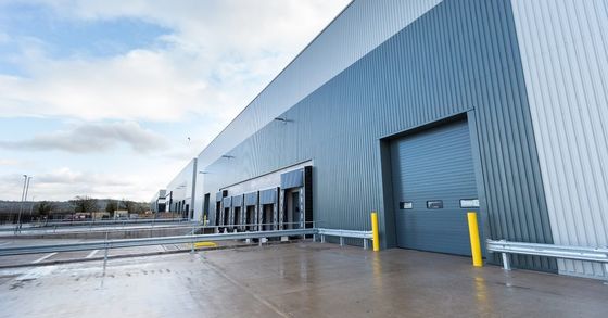 อาคารคลังสินค้าโครงสร้างเหล็กชั้นหลายชั้นแบบเตรียมพร้อม SGS BV CE อนุมัติ