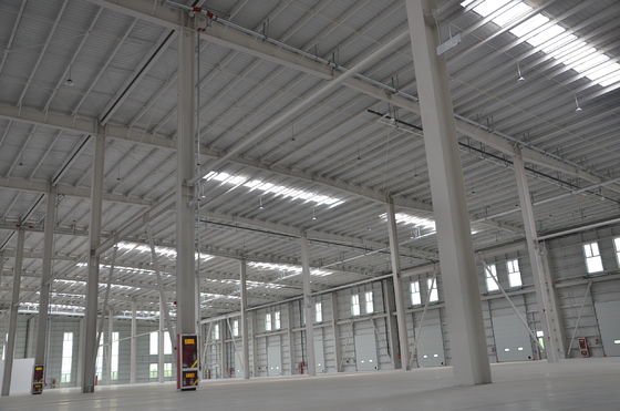 โครงการราคาถูก / สามารถปรับแต่งได้ โครงการกรอบเหล็ก สําหรับโครงการ Prefab อุตสาหกรรมทางเดินเร็ว