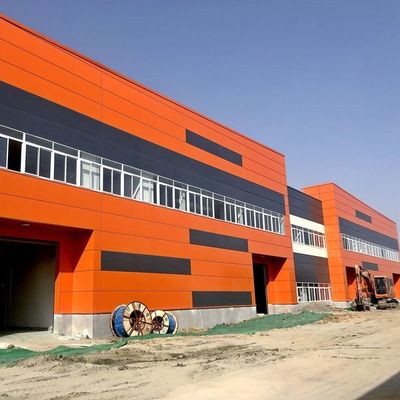 Q355 กระปุก Prefabricated Commercial ขนาดใหญ่โปร่งสเปน โปตัล โครงสร้างเหล็กเบา